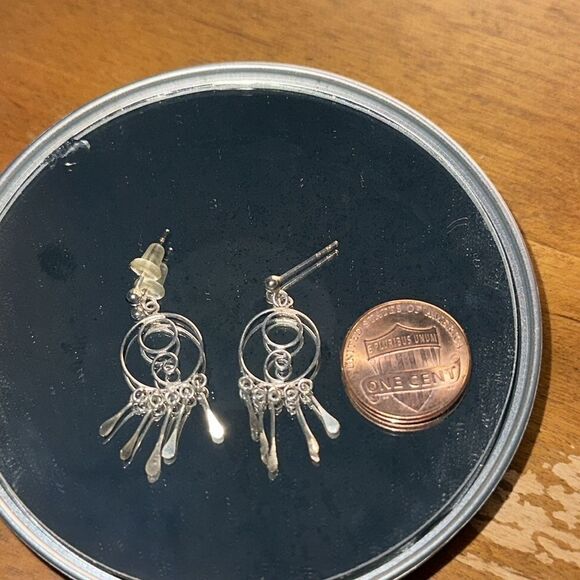 Small boho festival silver circle post drop earrings - Picture 2 of 4